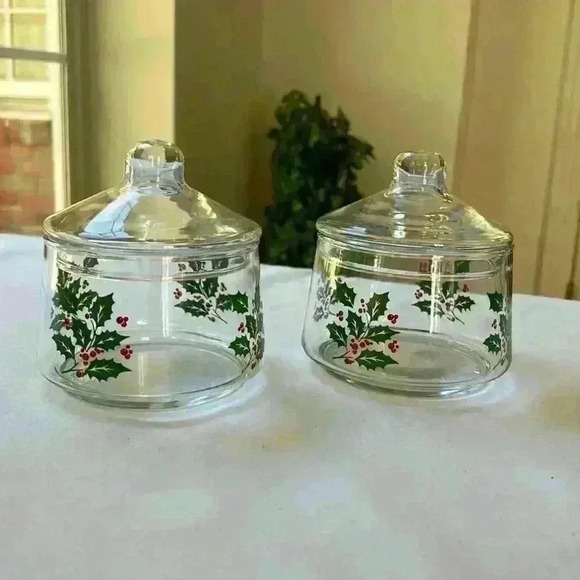2 Indiana Glass Holly and Berries Pattern Christmas/Holiday Decor..Vintage - Picture 2 of 5